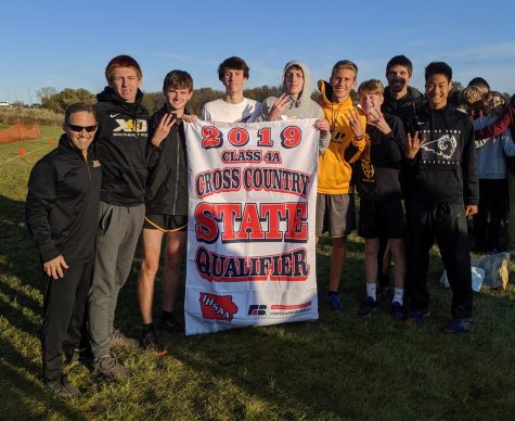 Boys Cross Country: State Qualifier