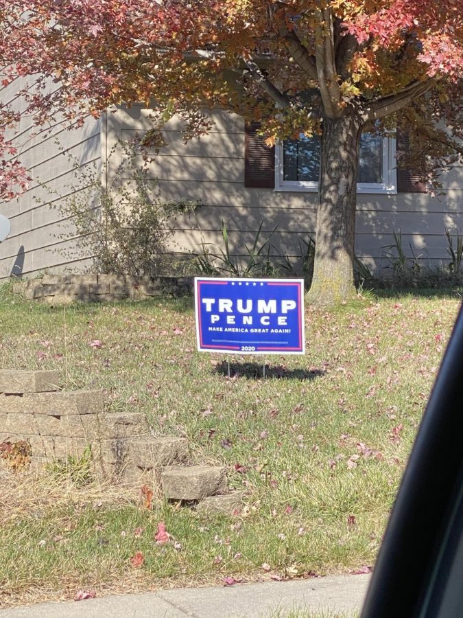 Photo of a Trump/Pence 2020 sign